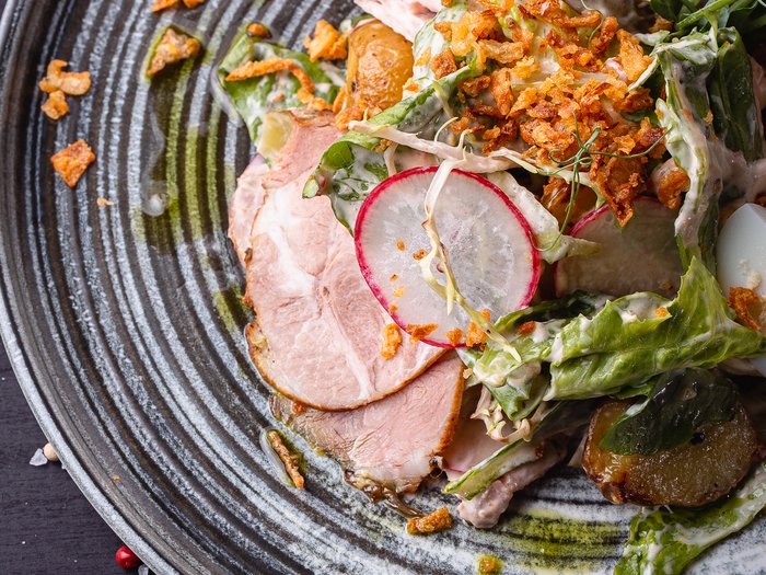 Салат с бужениной